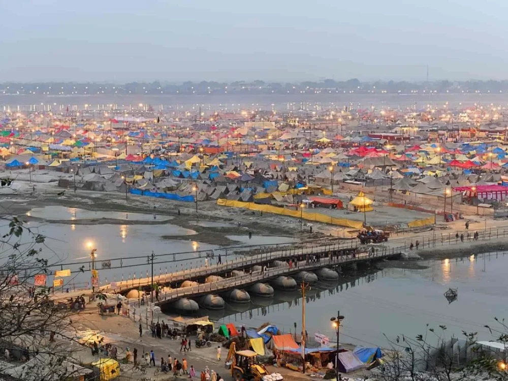 Prayagraj maha kumbh kashitrips.com